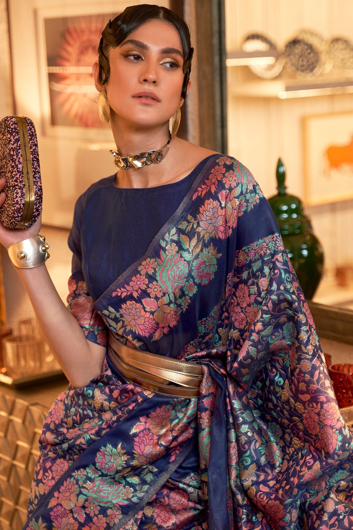 Handloom Woven Modal Silk Saree with Floral Motifs - Image 3