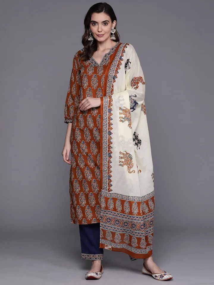 Ethnic Motifs Printed Pure Cotton Kurta with Trousers & Dupatta - Image 2