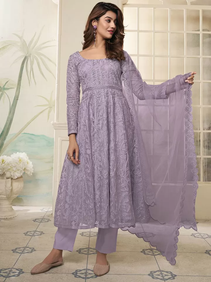 Floral Embroidered Thread Work Kurta Set with Trousers & Dupatta - Image 10