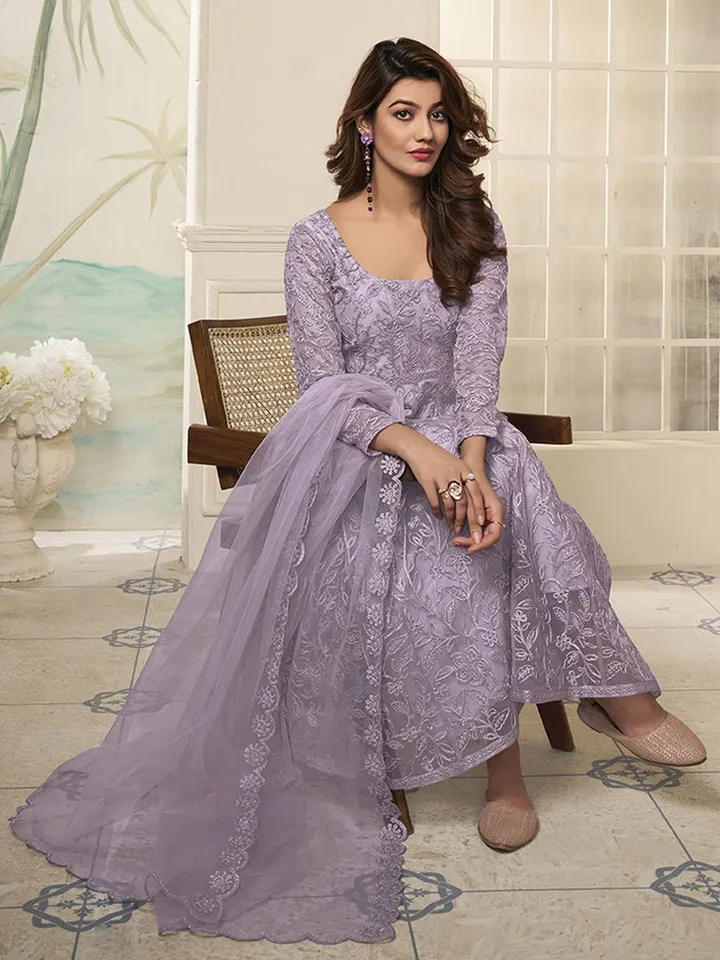 Floral Embroidered Thread Work Kurta Set with Trousers & Dupatta - Image 12