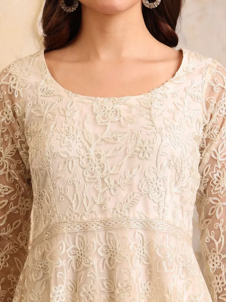 Floral Embroidered Thread Work Kurta Set with Trousers & Dupatta - Image 15