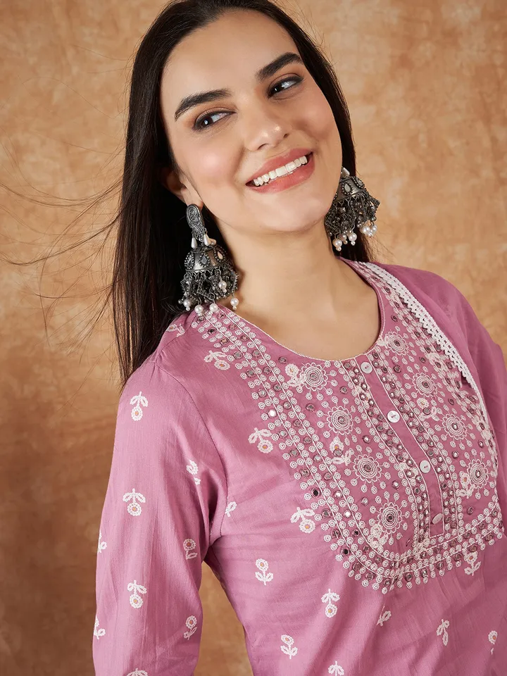 Floral Printed Pure Cotton Kurta with Trousers & Dupatta - Image 2