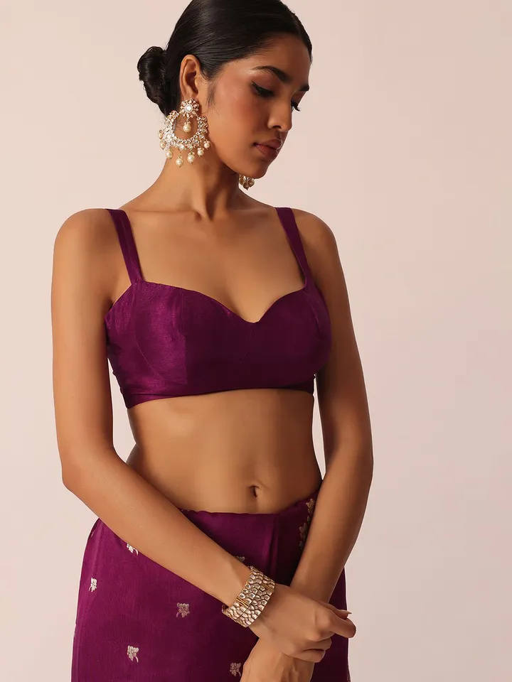 Ethnic Motifs Woven Design Zari Saree - Image 5