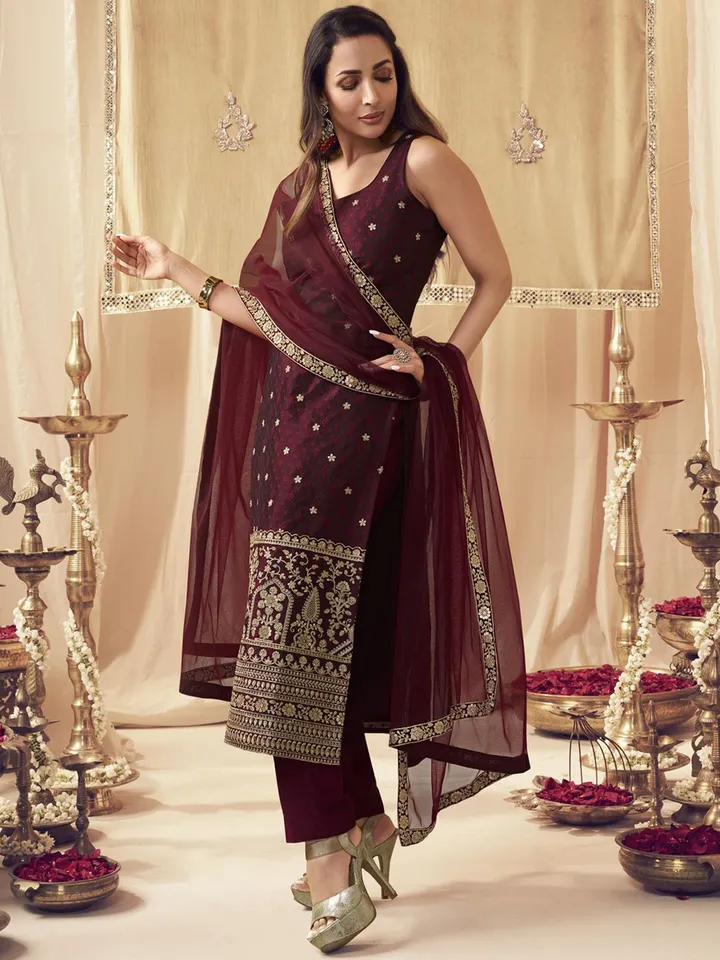 Maroon Floral Embroidered Square Neck Straight Kurta with Trousers & Dupatta - Image 6